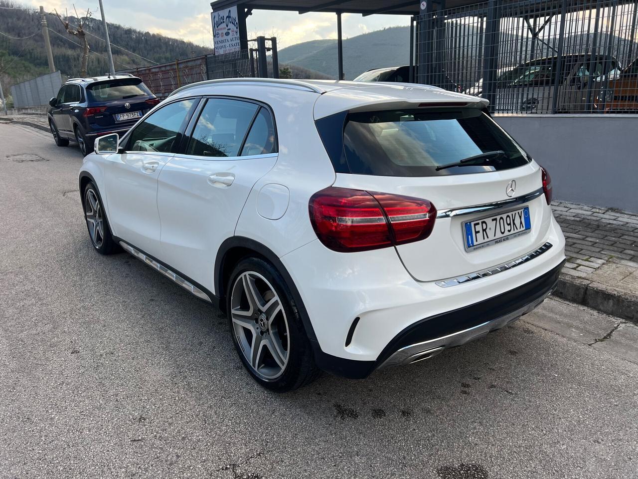 Mercedes GLA 200d automatica Amg Premium 2018