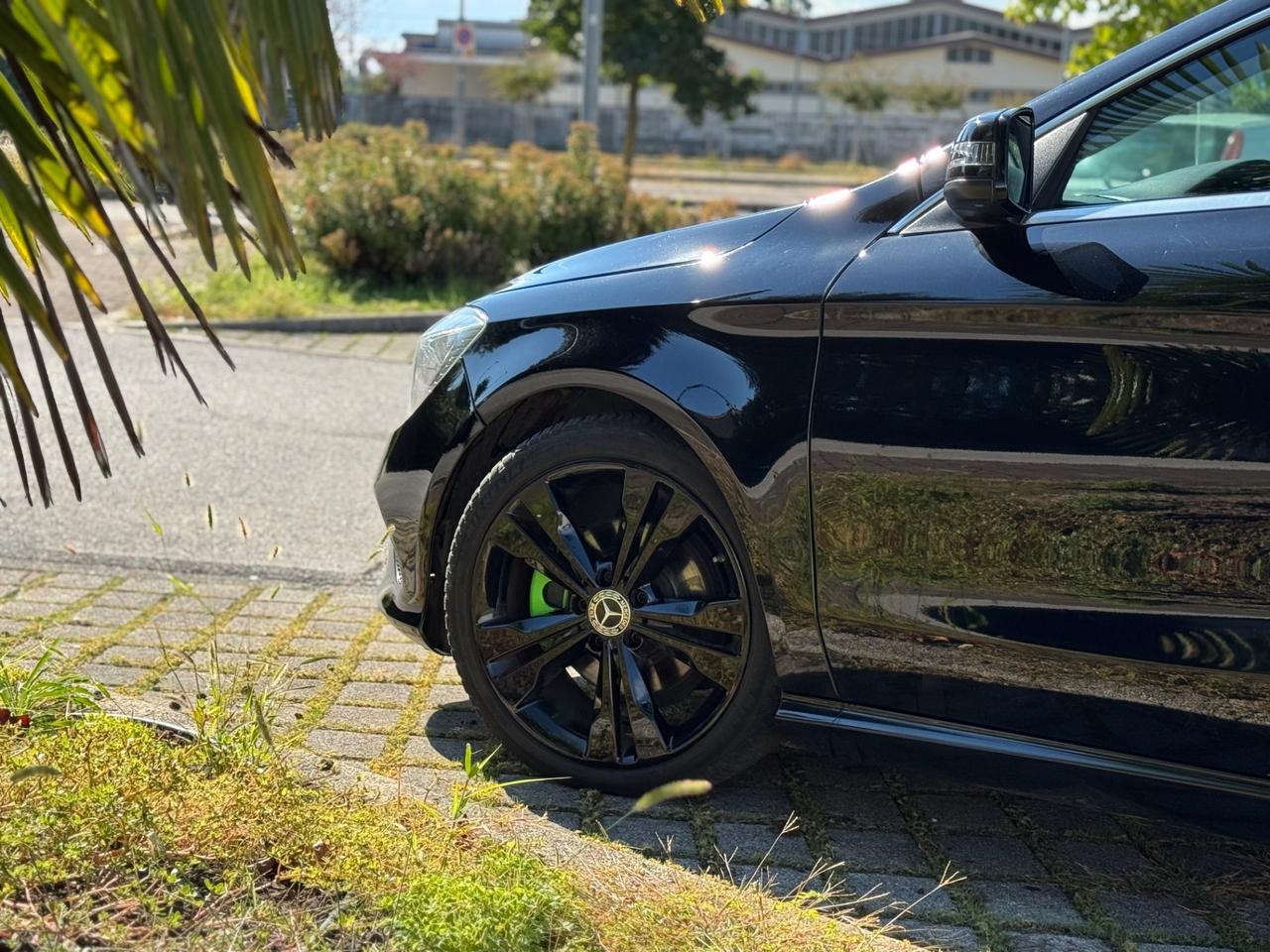 Mercedes-benz CLA 200D 100.000 KM