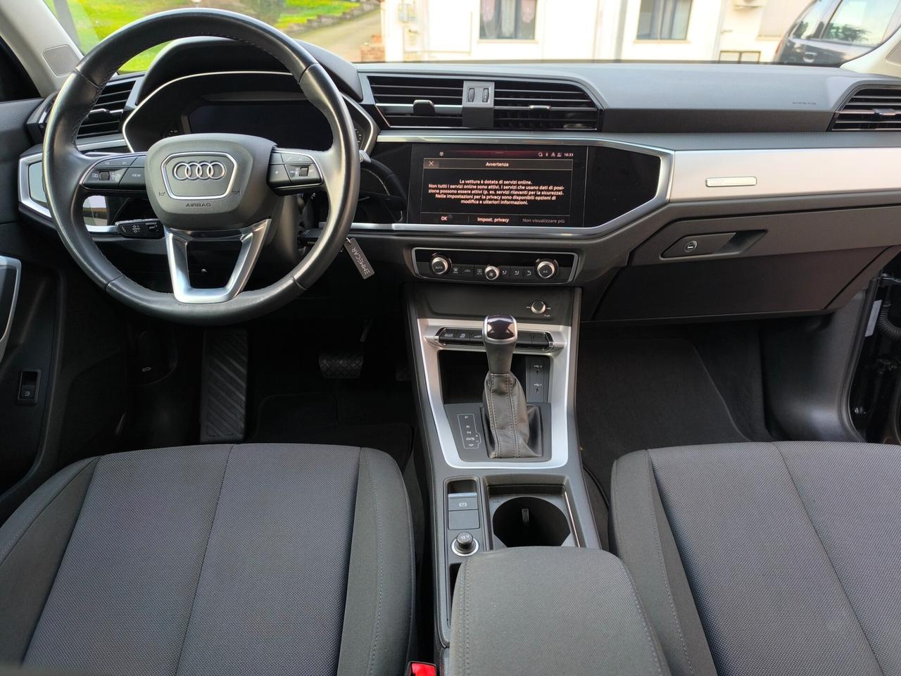 Audi Q3 SPB 45 TFSI e S tronic Business Plus