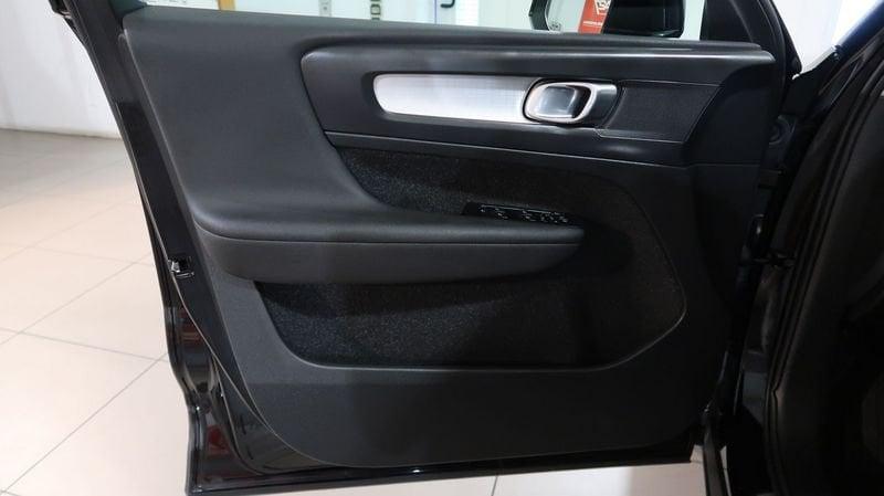 Volvo XC40 Recharge T4 Plug-in Hybrid auto Recharge Inscription Expression