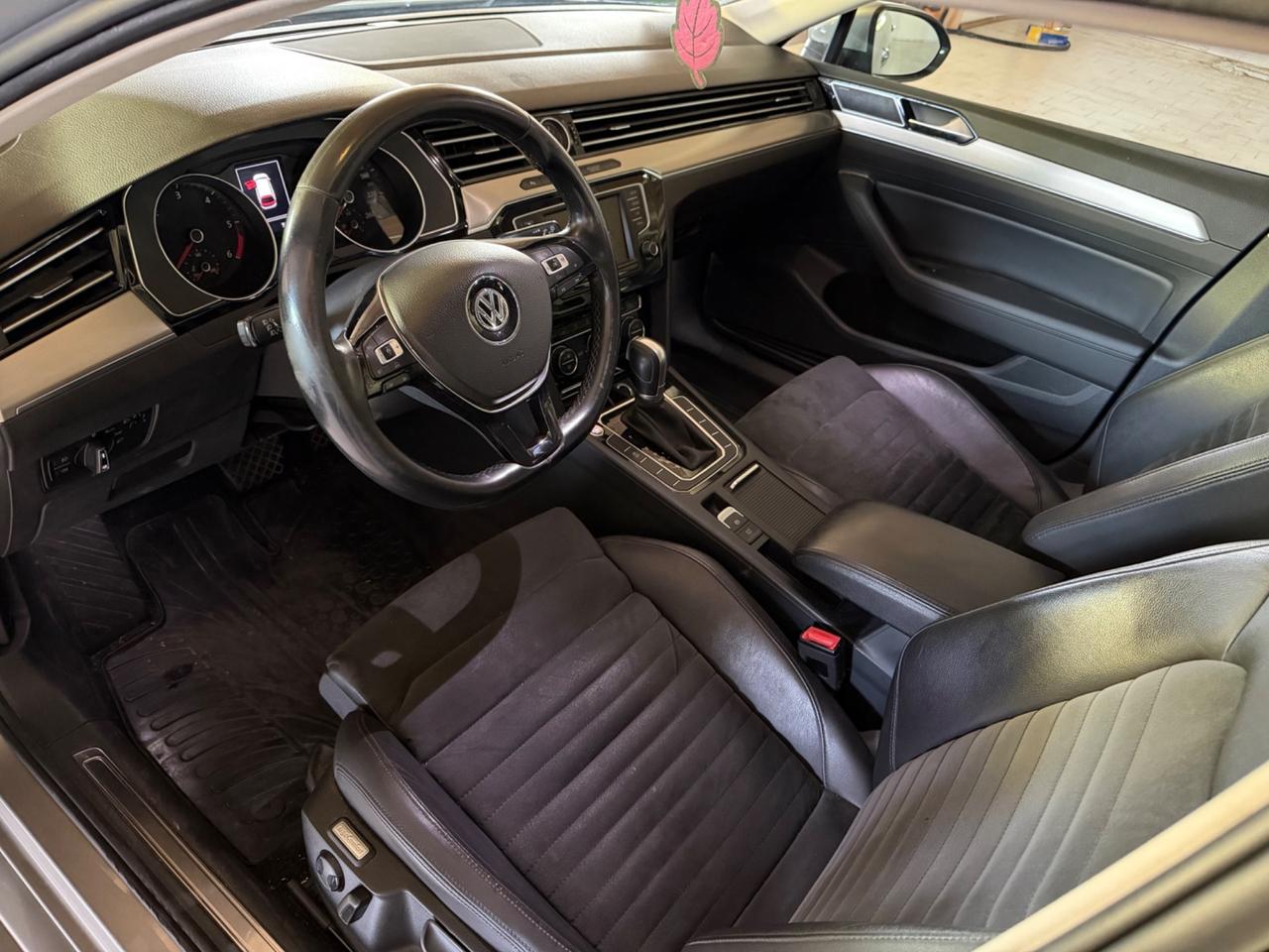 Volkswagen Passat Variant 2.0 TDI DSG Comfortline BlueMotion Technology