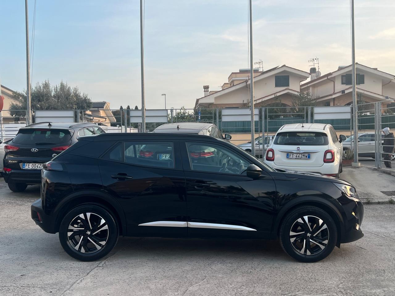 Peugeot 2008 PureTech 100 S&S Allure