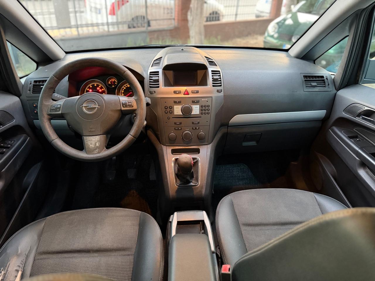 Opel Zafira 1.6 16V ecoM 94CV Cosmo