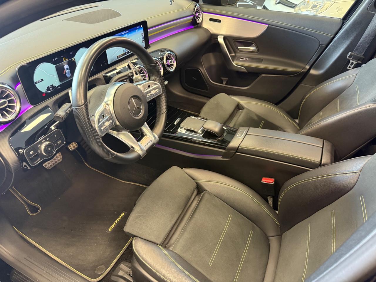 Mercedes-benz A 200 d Premium AMG Edition 1