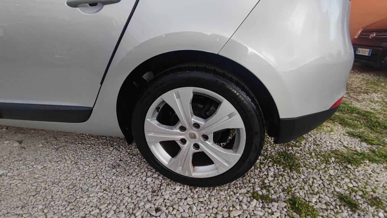 Renault Megane Mégane 1.5 dCi 2010 full
