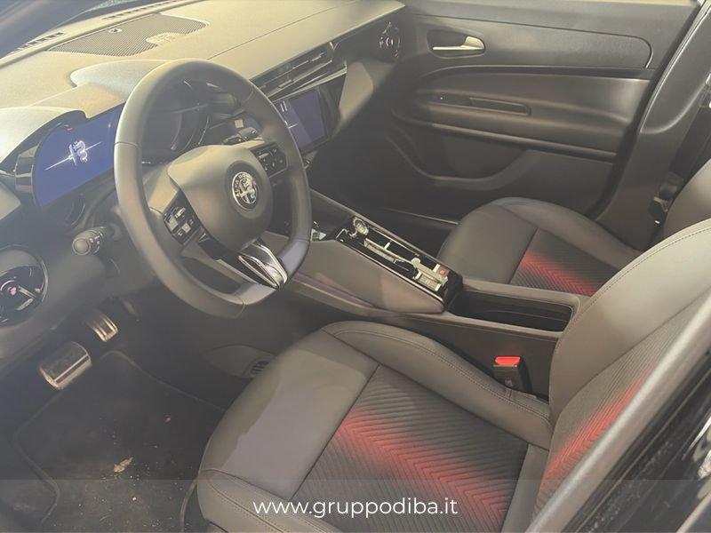 Alfa Romeo Junior 1.2 ibrida Speciale 145cv edct6