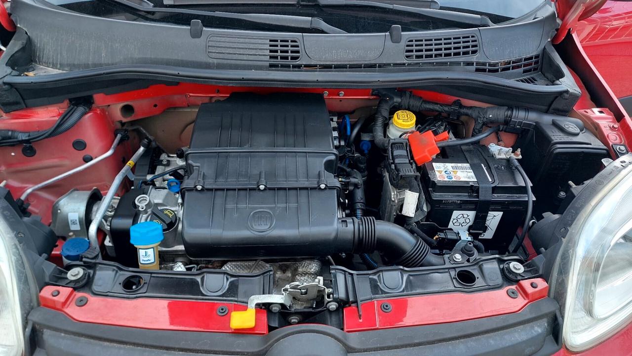 Fiat Panda 1.2 Lounge PERFETTA - 2015