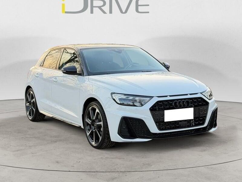 Audi A1 A1 Sportback 30 116cv s-tronic SLINE led multicolor Bianco bicolore +GPL