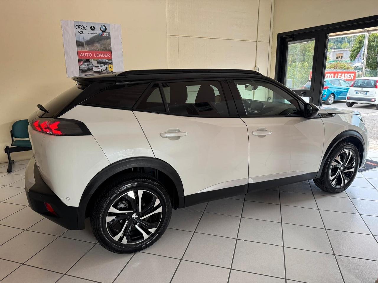 Peugeot 2008 BlueHDi 130 S&S EAT8 GT Pack