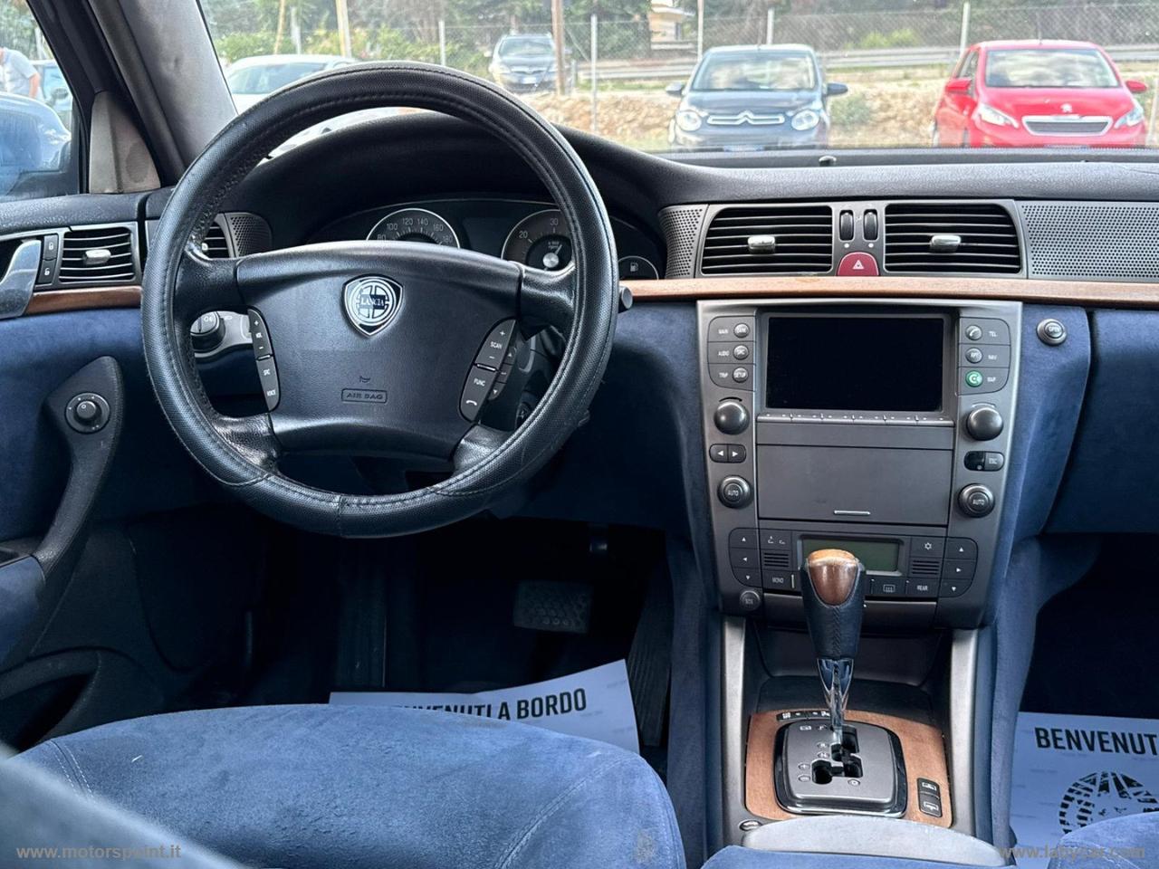 LANCIA Thesis 2.4 JTD 20V aut. 100