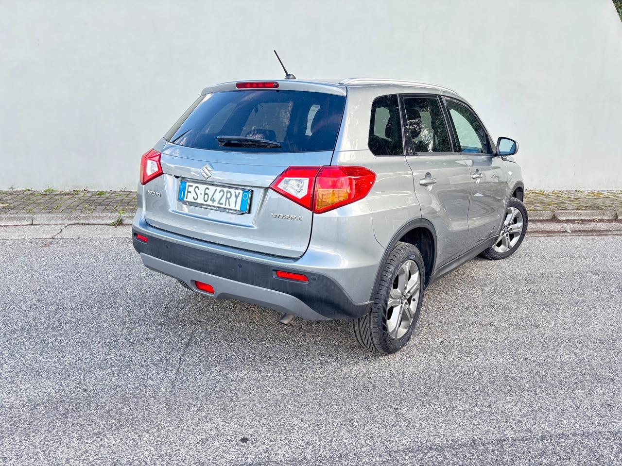 Suzuki Vitara 1.6 VVT V-Top