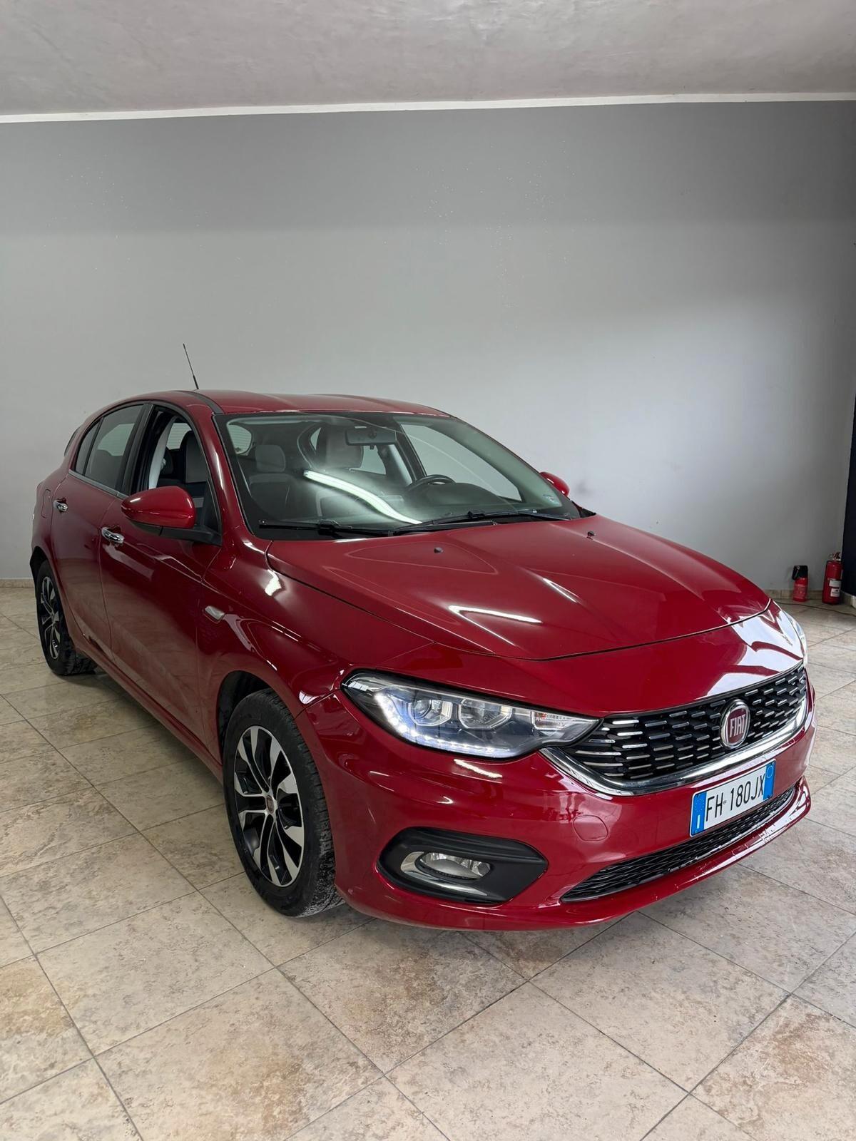 Fiat Tipo 1.6 Mjt S&S 5 porte Lounge