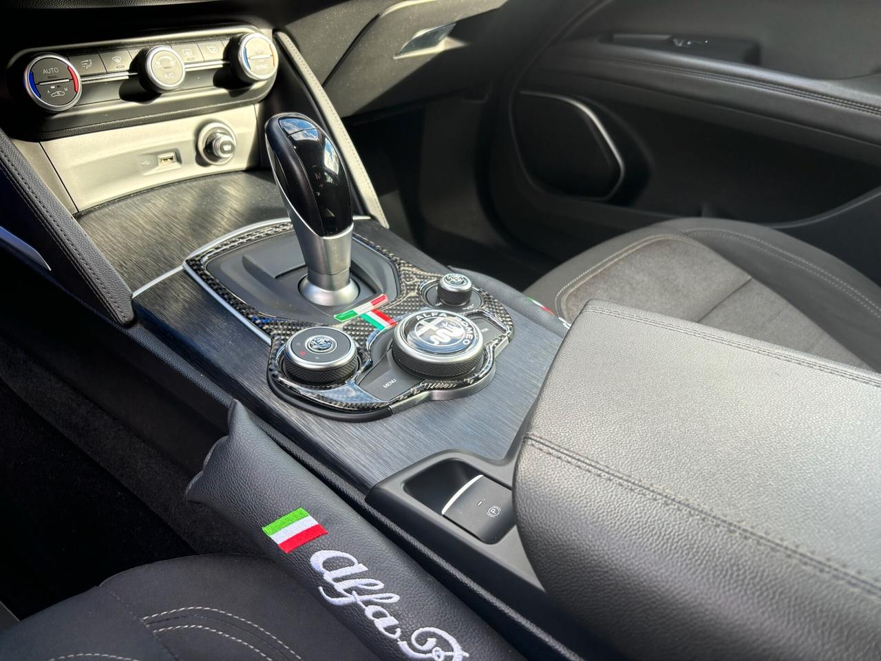 Alfa Romeo Stelvio 2.2 Turbodiesel 160 CV AT8 RWD SPORT TECH