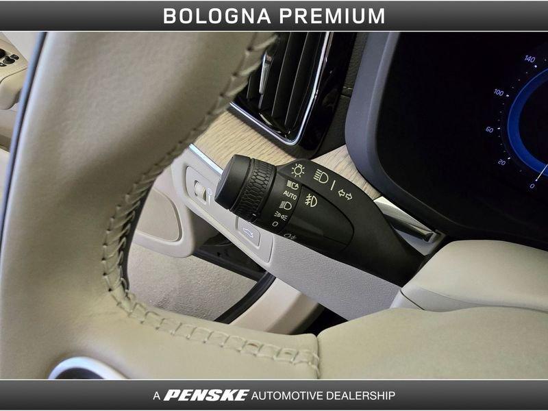 Volvo XC60 B4 (d) AWD Geartronic Inscription
