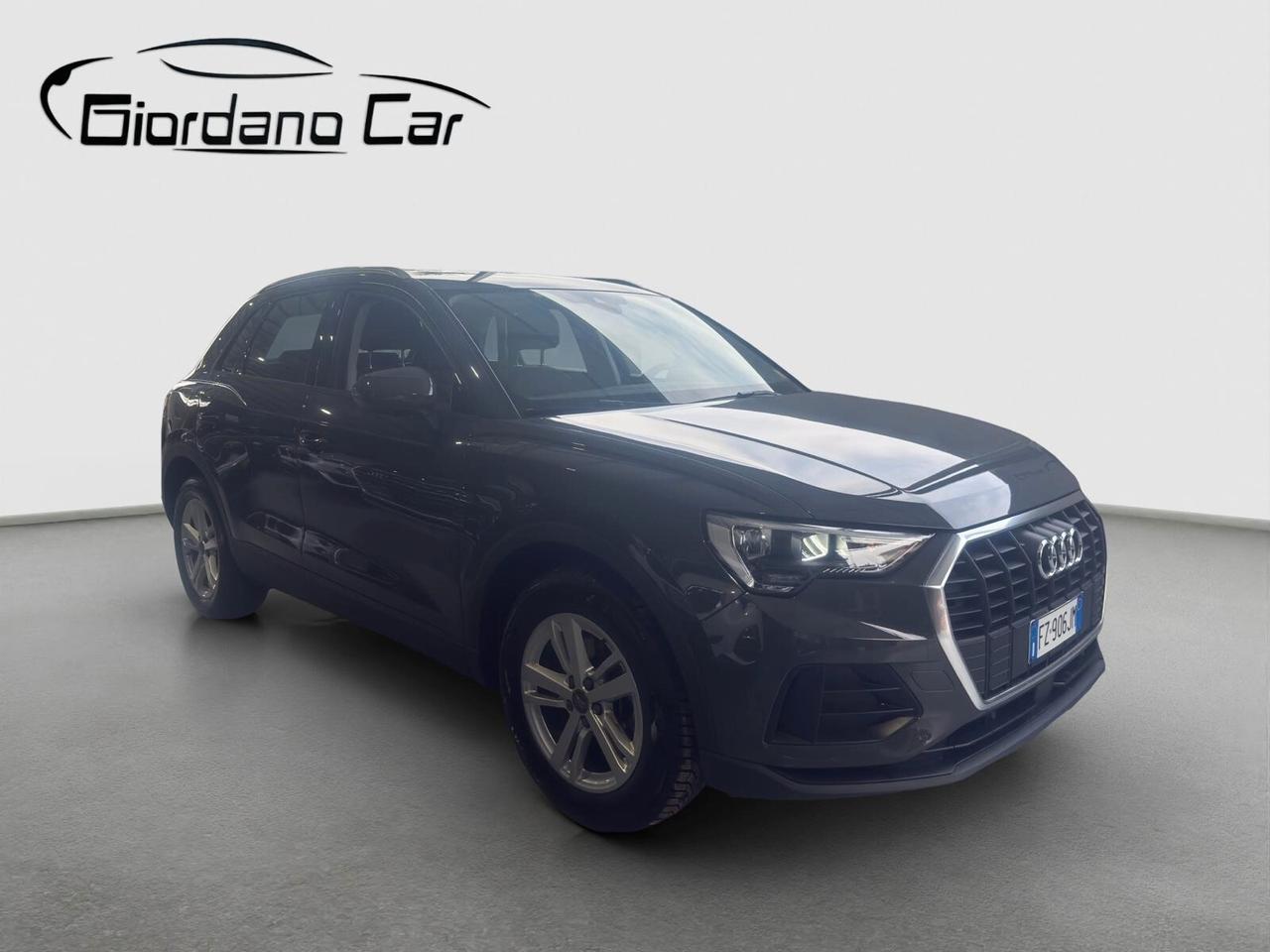 Audi Q3 35 TDI S tronic Business