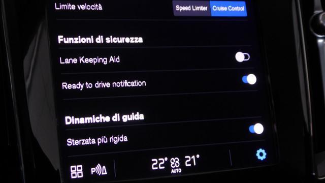 VOLVO V60 Cross Country B4 (d) AWD automatico