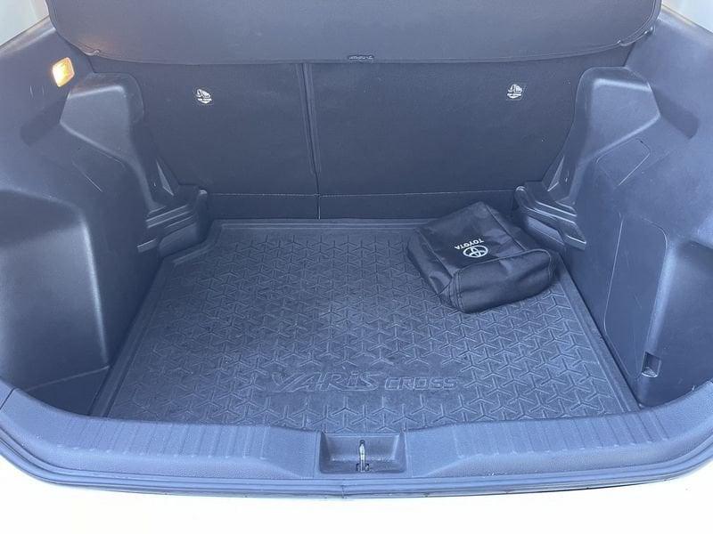 Toyota Yaris Cross 1.5h Active fwd 116cv e-cvt