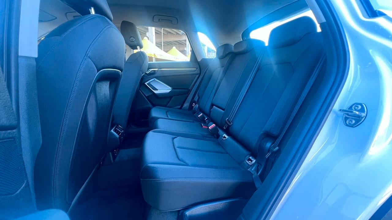 Audi Q3 2.0 TDI 150 CV S tronic Business