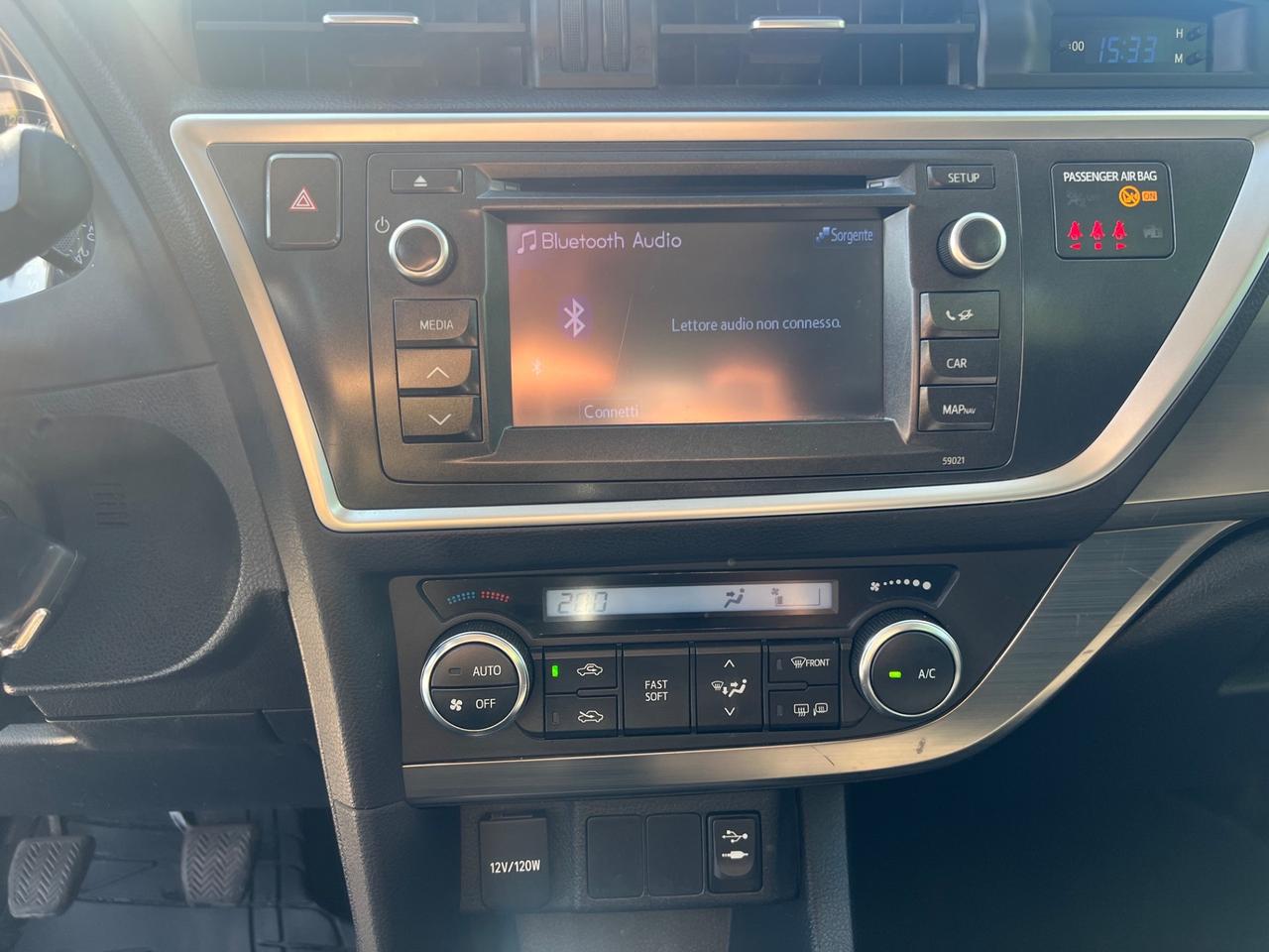 Toyota Auris 1.3 Active KM ORIGINALI PERMUTE RATE GARANZIA