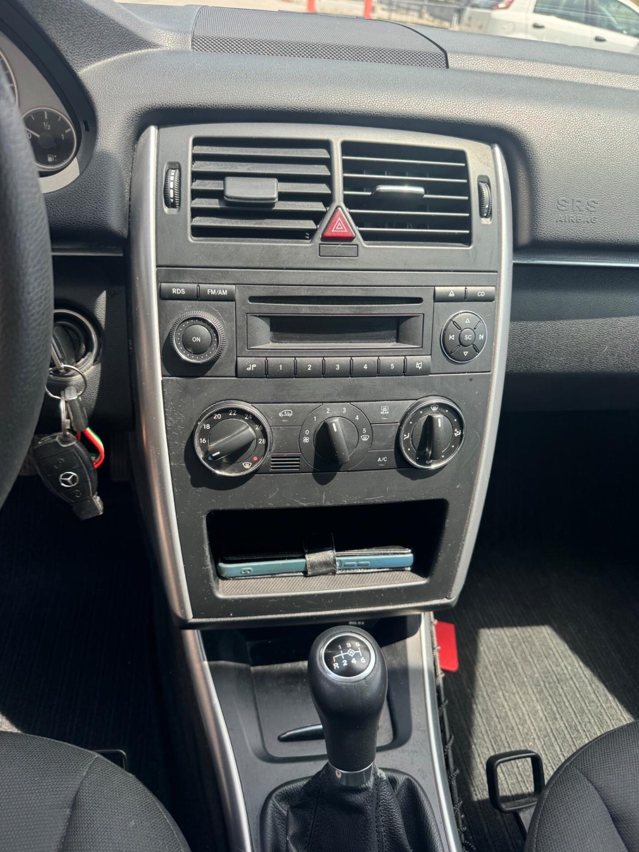 Mercedes-benz B 180 B 180 CDI Premium 2011