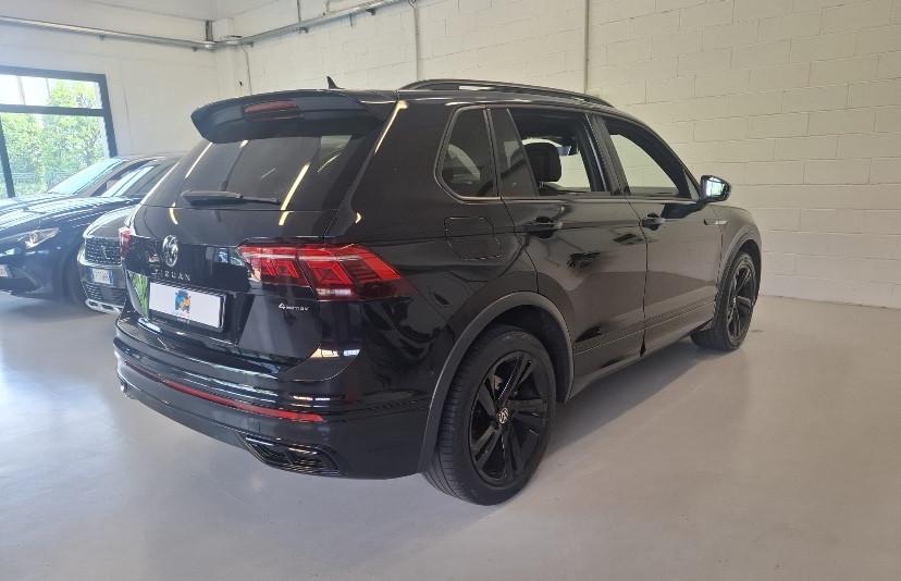 Volkswagen Tiguan 2.0 TDI 150 CV SCR DSG 4MOTION R-Line