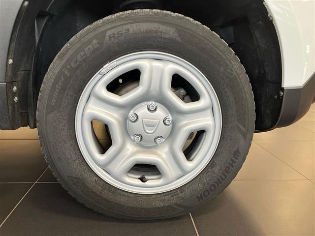 DACIA Duster 1.6 SCe 115cv Essential 4x2