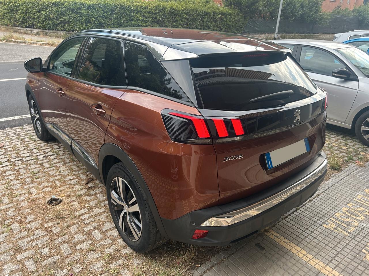 Peugeot 3008 BlueHDi 120 S&S EAT6 Allure full optional Camera, Keyless go, Led, Navi, palette al volante