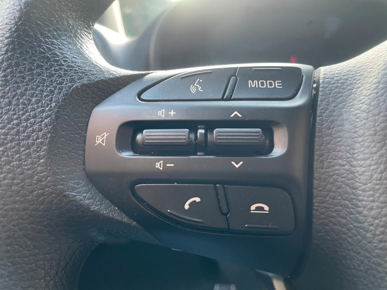 Kia Picanto AUTOMATICA - NEOPATENTATI