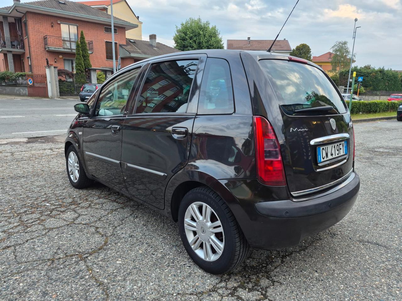 Lancia MUSA 1.9 Multijet Platino Plus