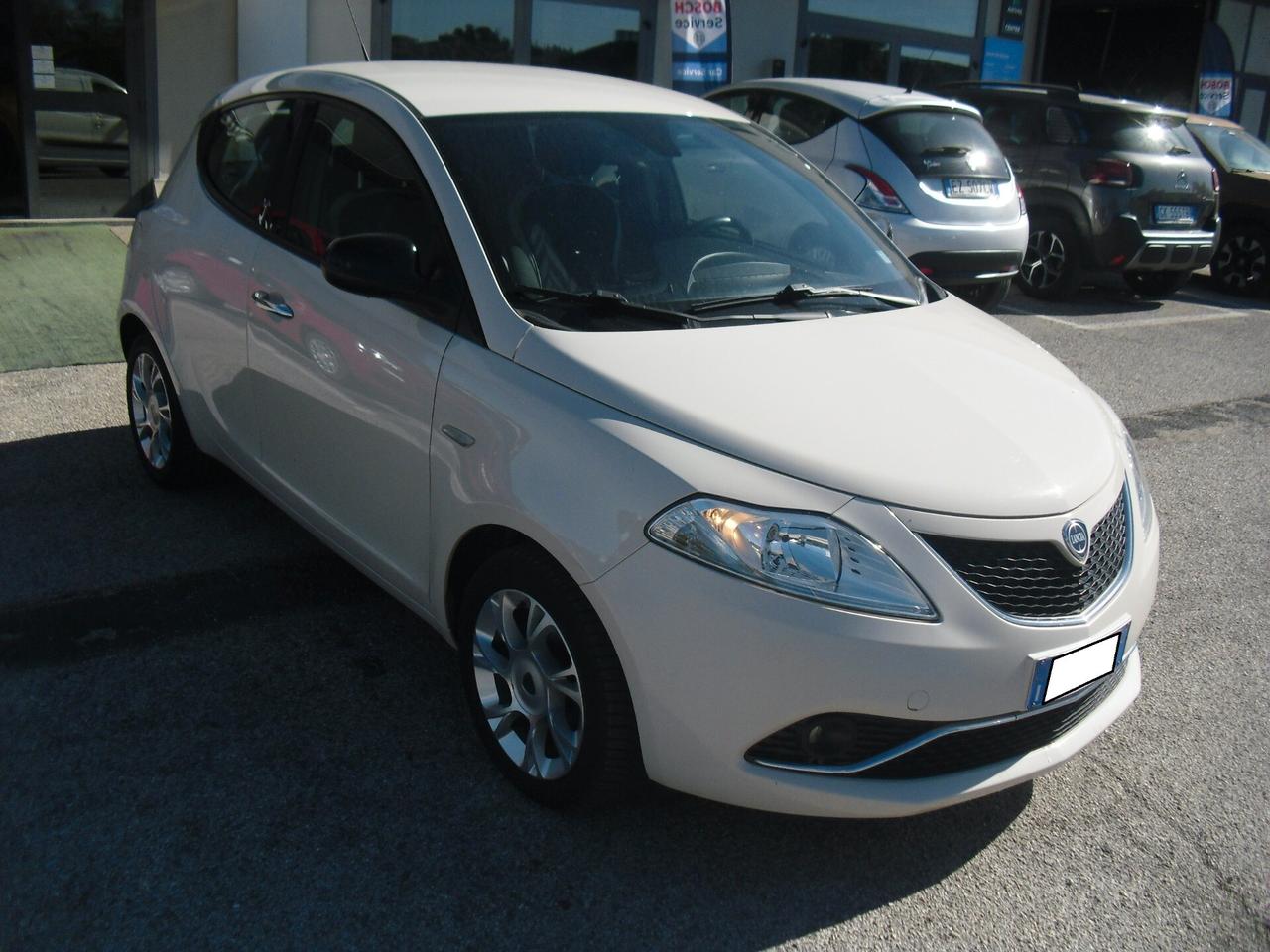 Lancia Ypsilon GPL 1.2 69 CV E6 Gold, PERFETTE CONDIZIONI, OK NEOPAT.