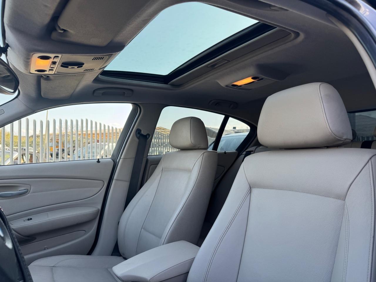 Bmw 116 116i 5p. Futura