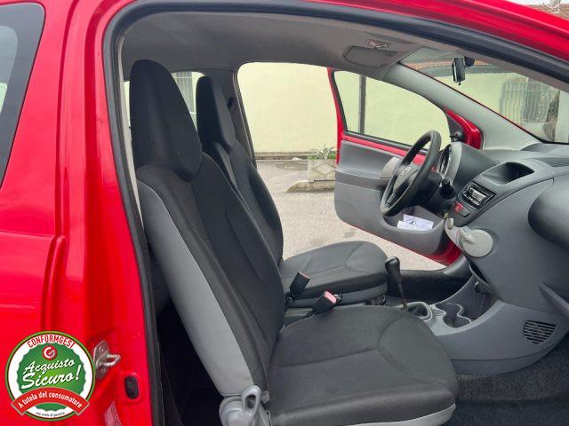 TOYOTA Aygo 1.0 12V VVT-i 3 porte Sol - PER NEOPATENTATO -