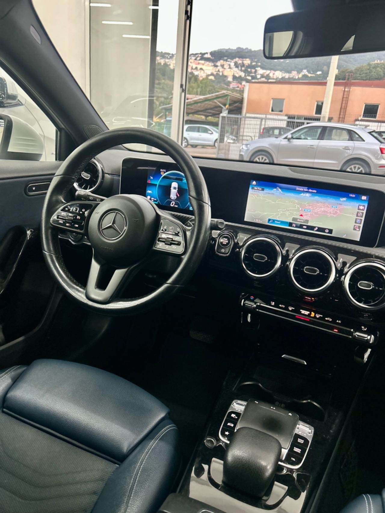 Mercedes classe A 180 Automatic SPORT finanziabile