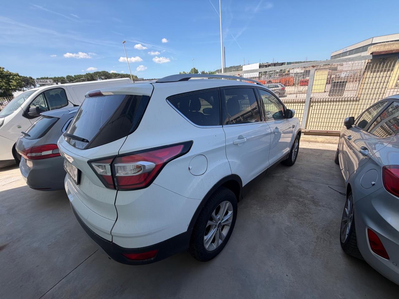 Ford Kuga 1.5 TDCI 120 CV S&S 2WD ST-Line 2017