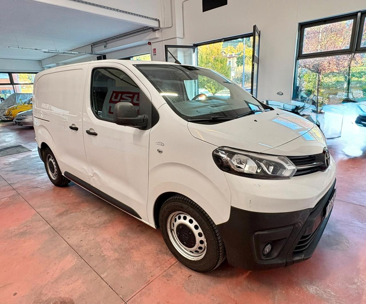 TOYOTA FURGONE PROACE Diesel 1.5 CV 120 Km 253.007 garanzia 12 mesi