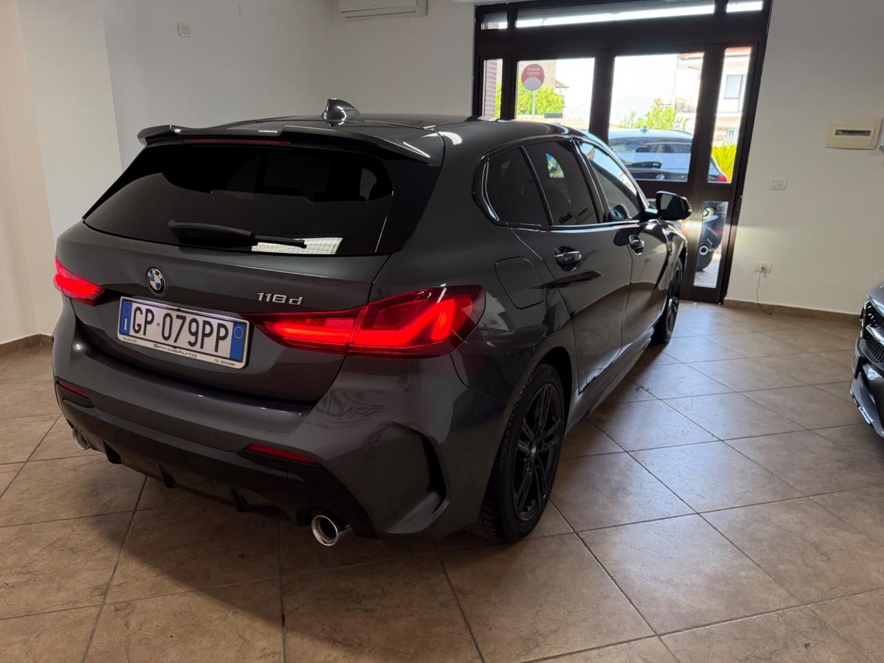 Bmw 118 118d 5p. Msport