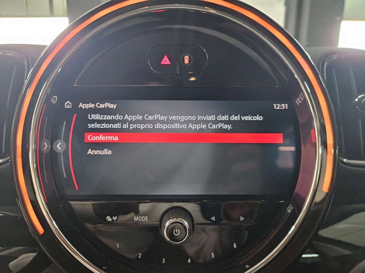 MINI Cooper D Countryman 2.0 Hype auto - IVA ESPOSTA