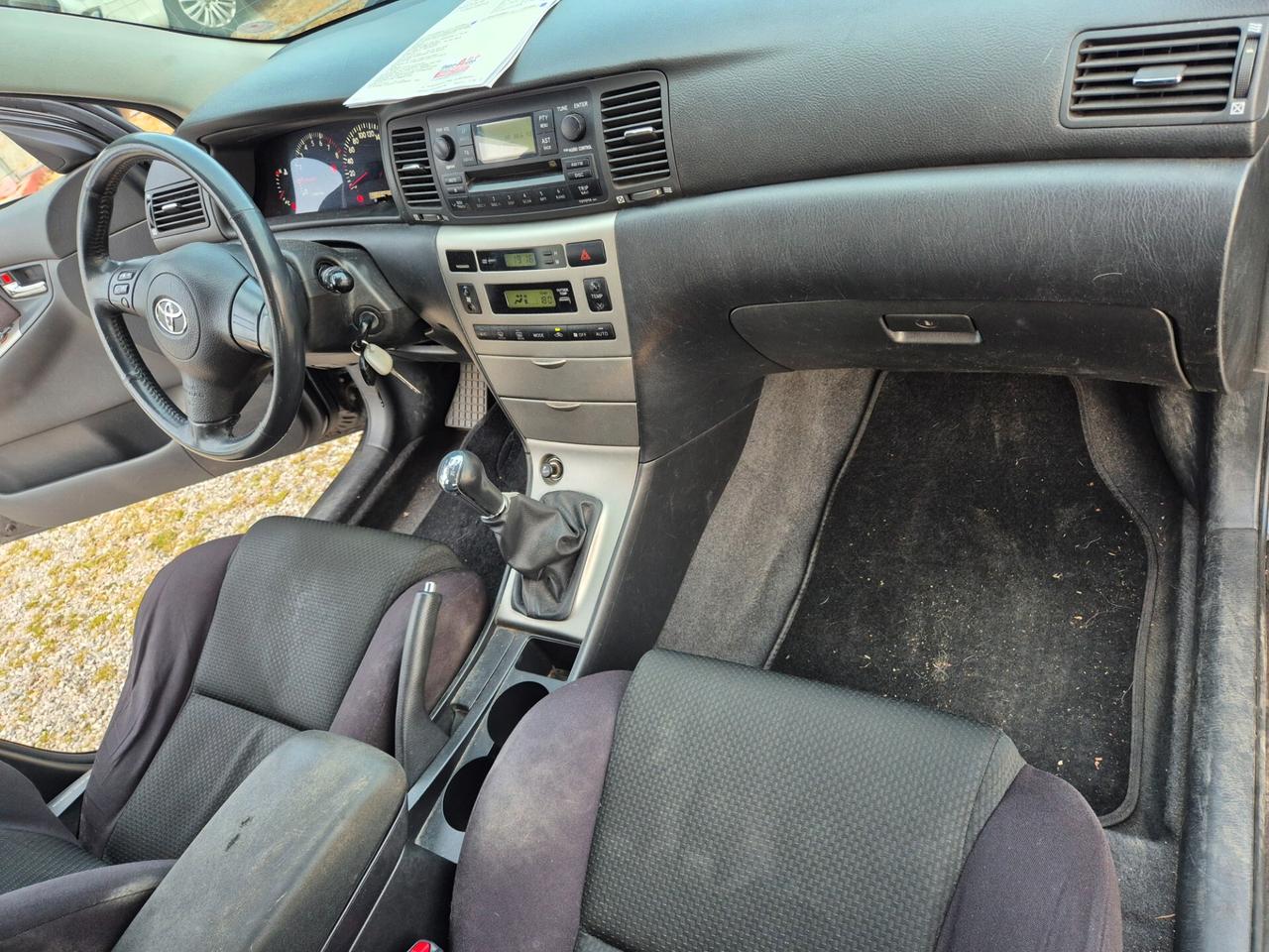 Toyota Corolla 1.6 16V 5 porte radiazione per Africa