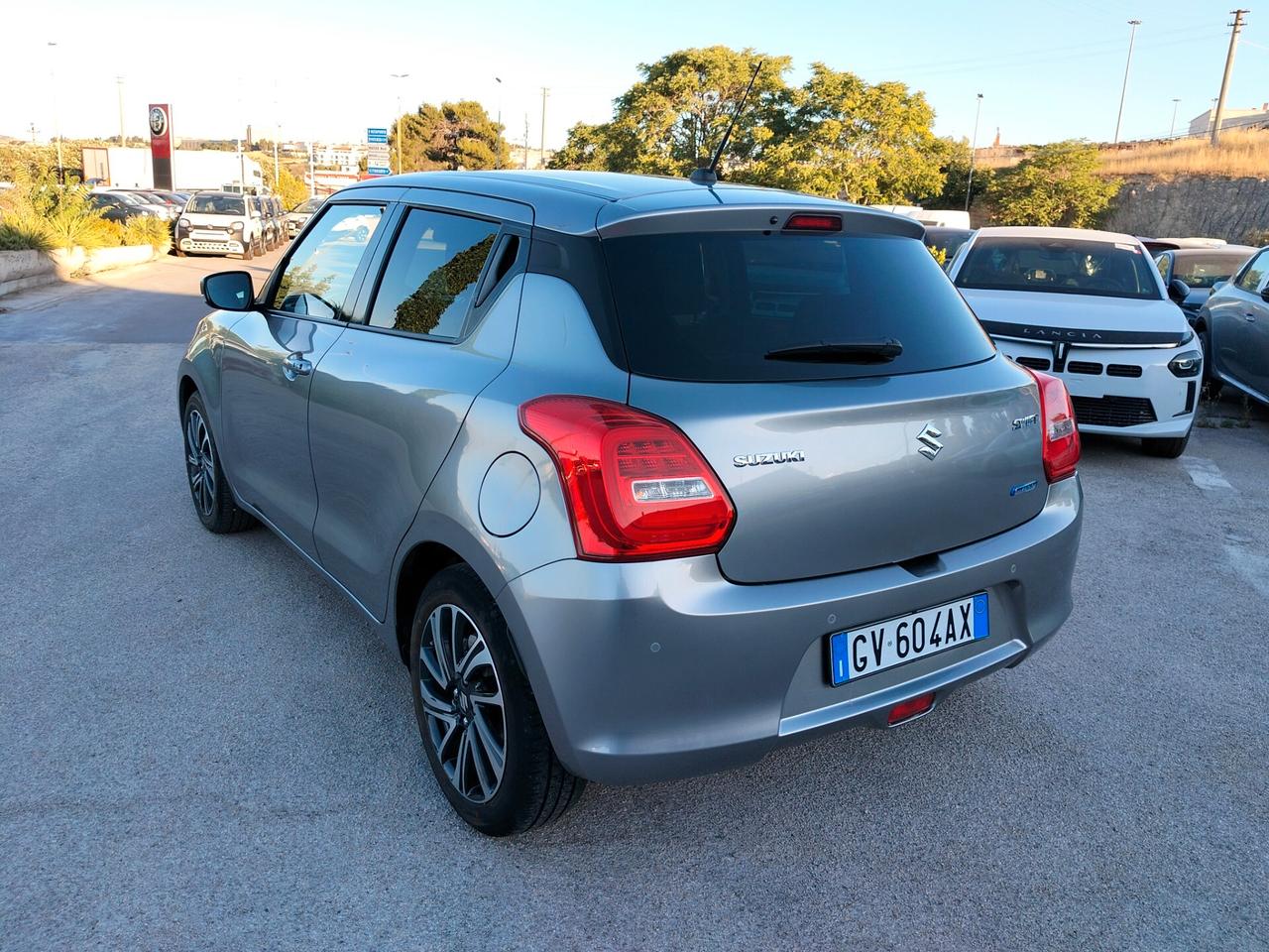 Suzuki Swift 1.2 Hybrid Top
