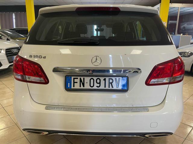 MERCEDES-BENZ B 180 d Automatic *TELEC/NAVI/*