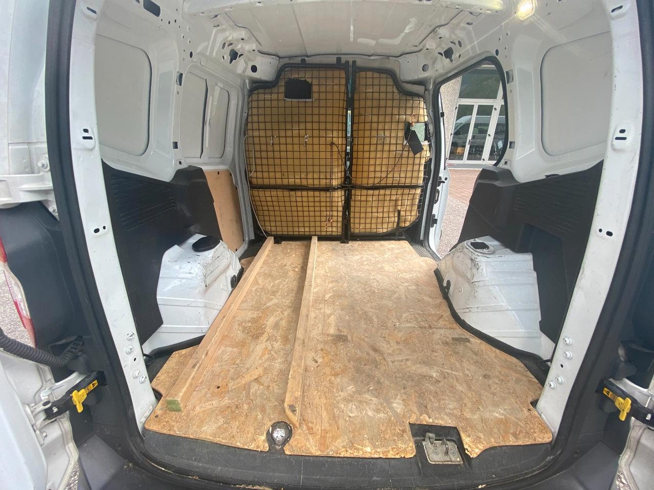 Ford Transit Courier TDCi 95cv