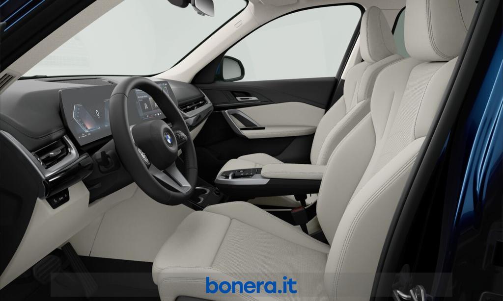 BMW X1 18 d X-Line sDrive DCT