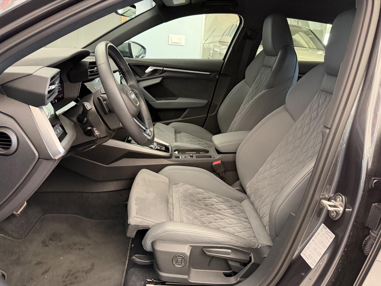 Audi S3 2,.0Tfsi Quattro s tronic .