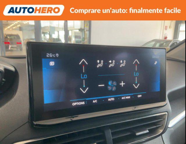 PEUGEOT 3008 BlueHDi 130 EAT8 Allure Pack