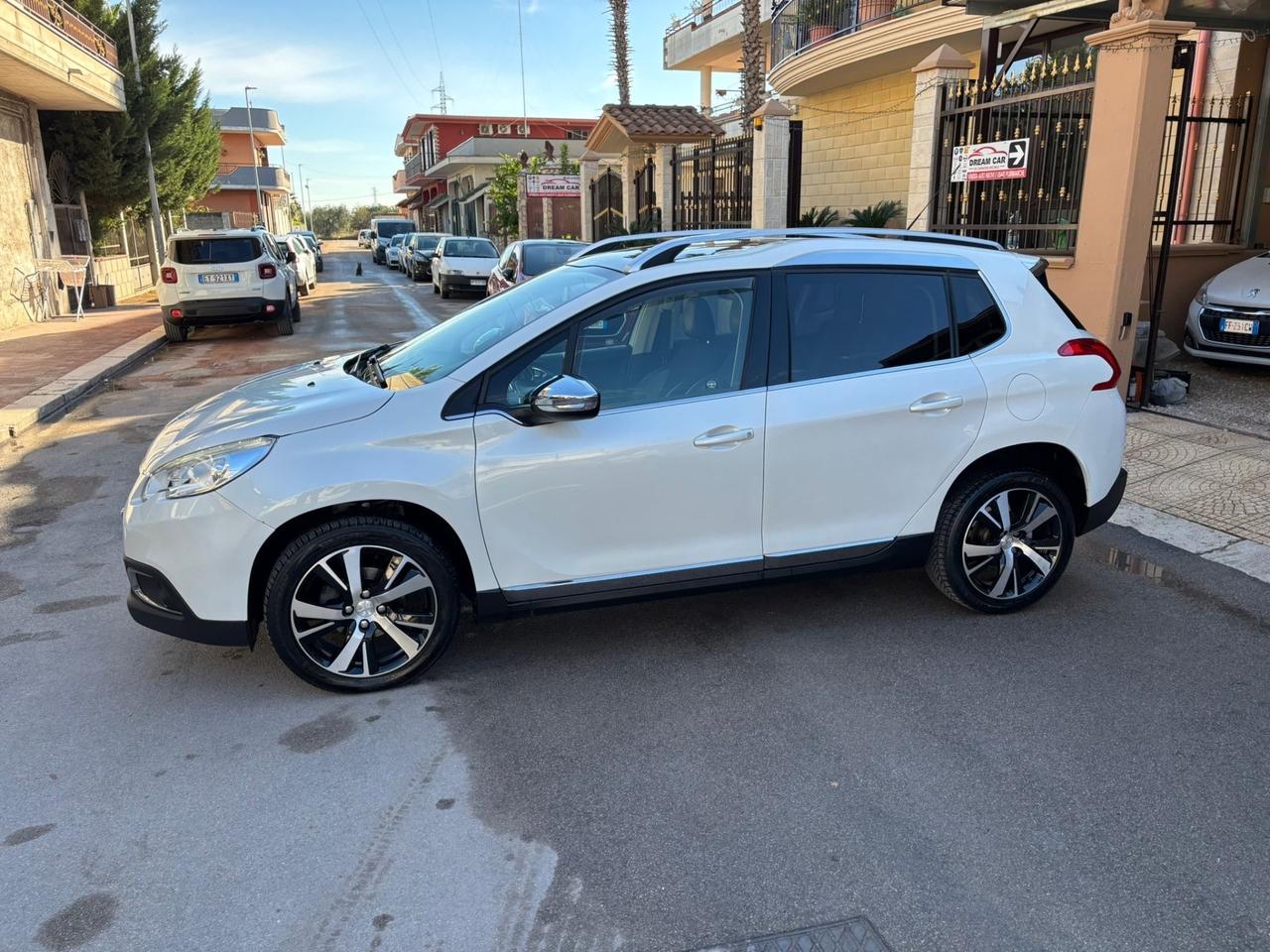 Peugeot 2008 1.6 e-HDi 92 CV Stop&Start Allure TETTO
