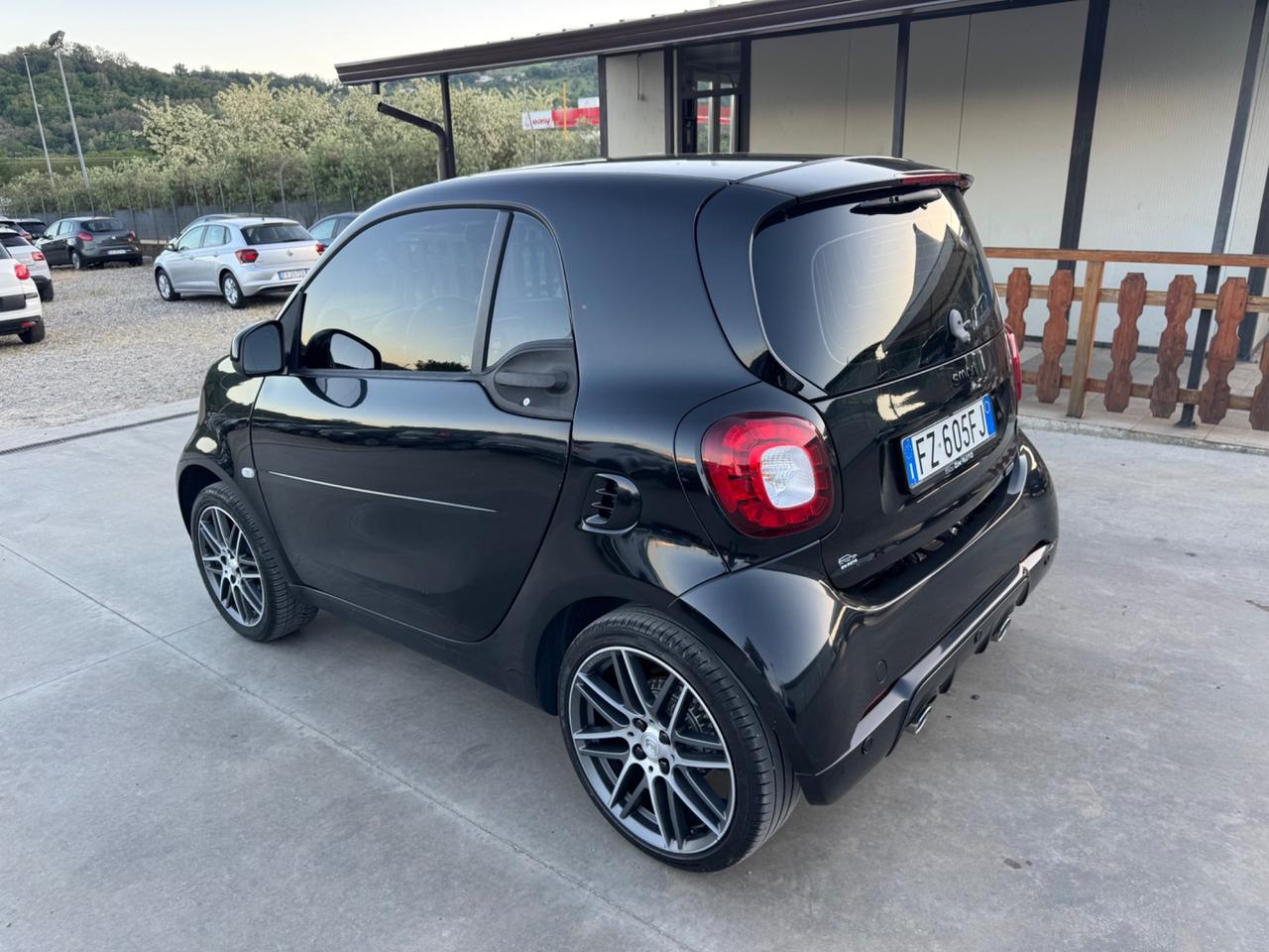 Smart ForTwo 1.0 70cv ALLESTIMENTO BRABUS