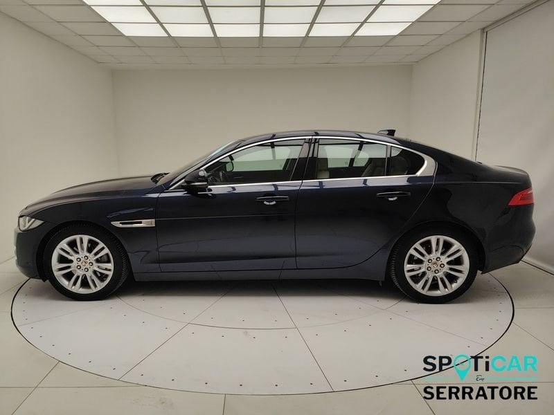 Jaguar XE 2.0d Launch edition 180cv auto