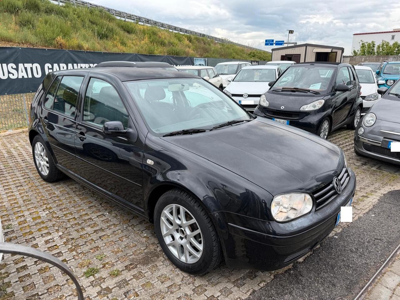 Volkswagen Golf 1.6 16V cat 5 porte Highline-08/2001