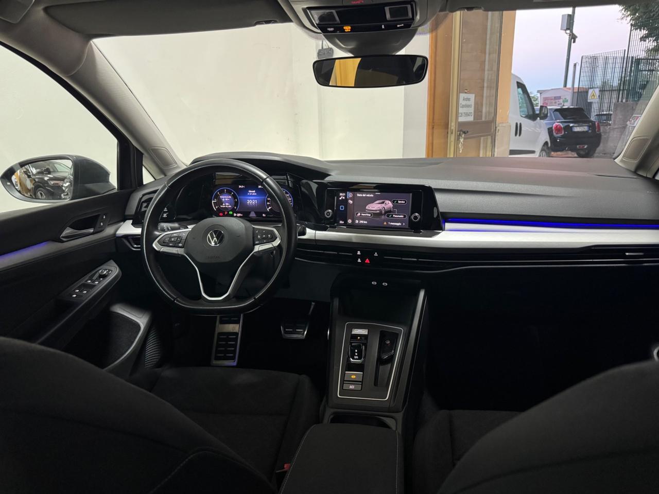 Volkswagen Golf 2.0 TDI DSG SCR 2021 multicolor 17