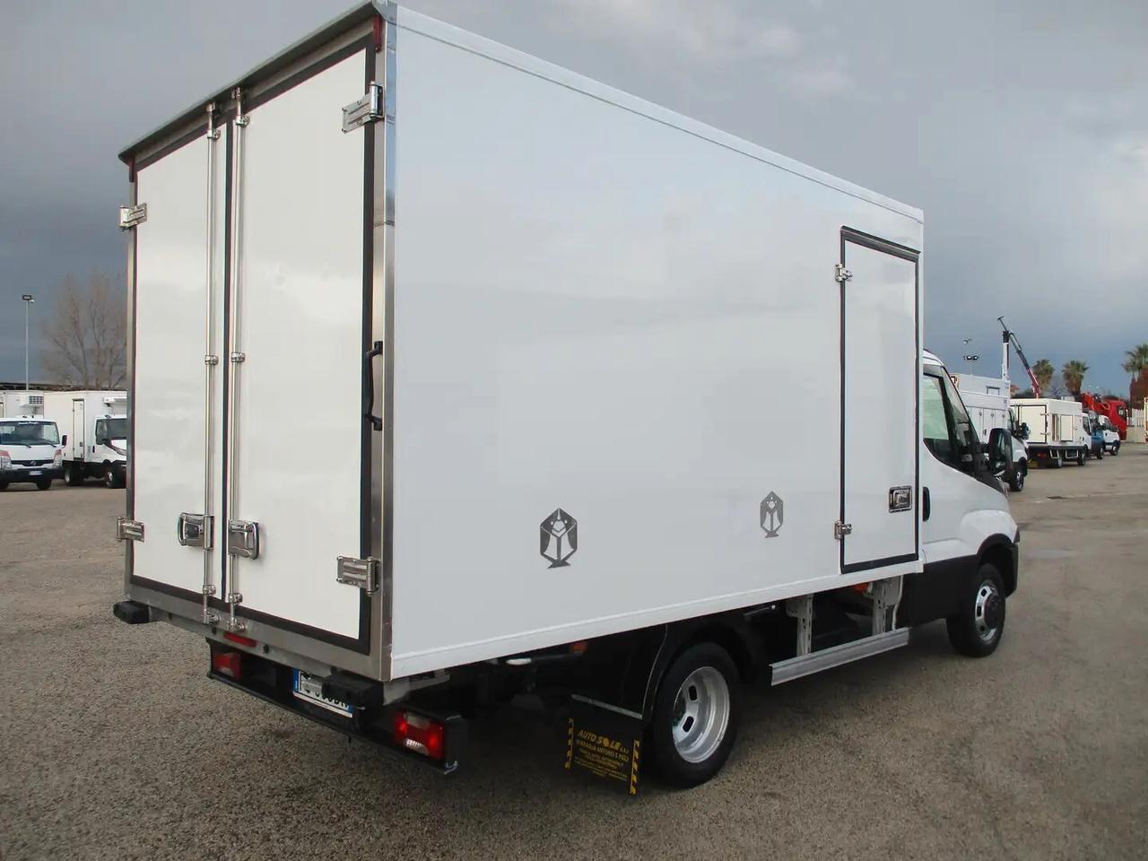 Iveco Daily 35C15 3000150CV E6 FRIGO 7 PEDANE FRCX 05/26 -20
